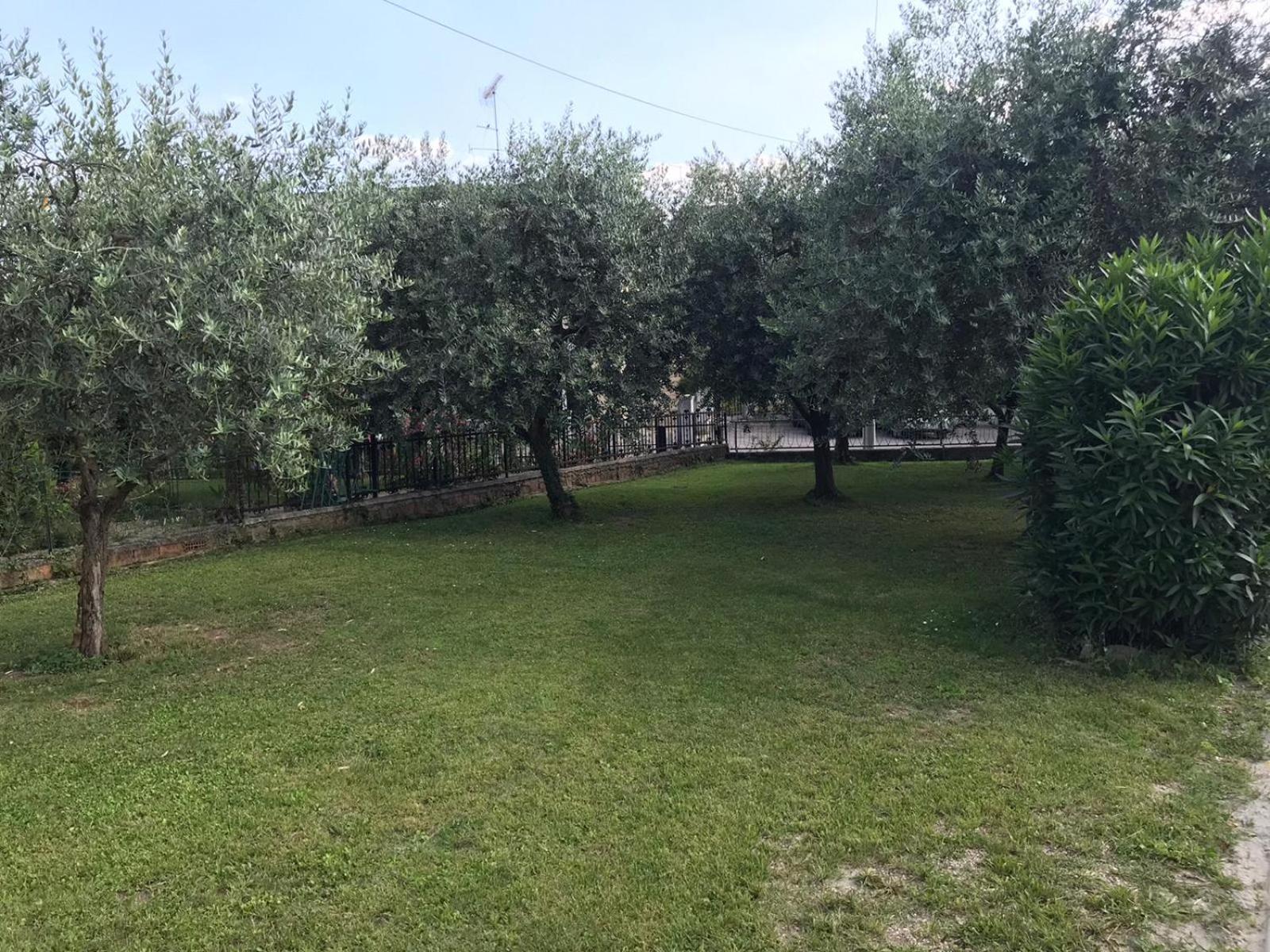卡斯特努沃德加尔达La Casa Dei Butei公寓 外观 照片